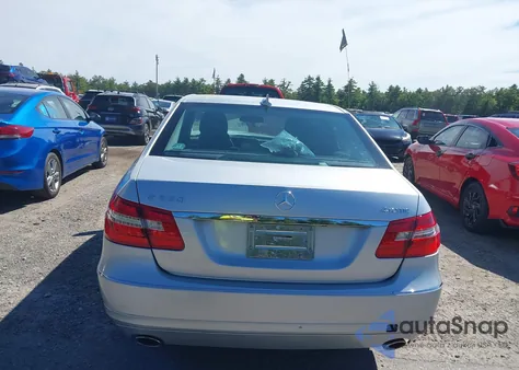 2011 Mercedes-Benz E 350 4Matic из США, поврежденный, VIN WDDHF8HB3BA445020